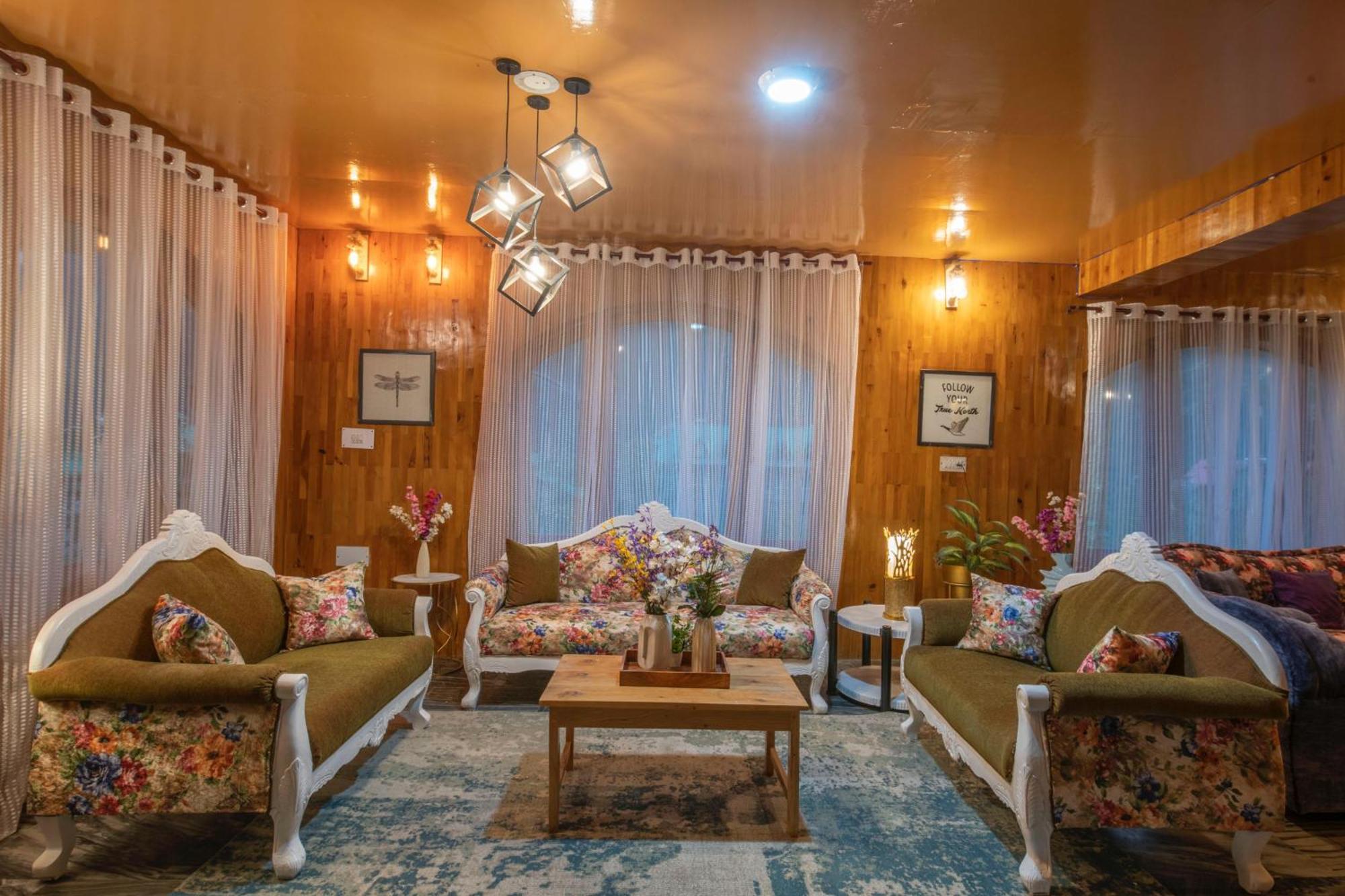 The Woodshed Villa มะนาลี ภายนอก รูปภาพ